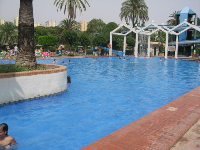 شقة Studio Benalbeach بينالماذينا المظهر الخارجي الصورة